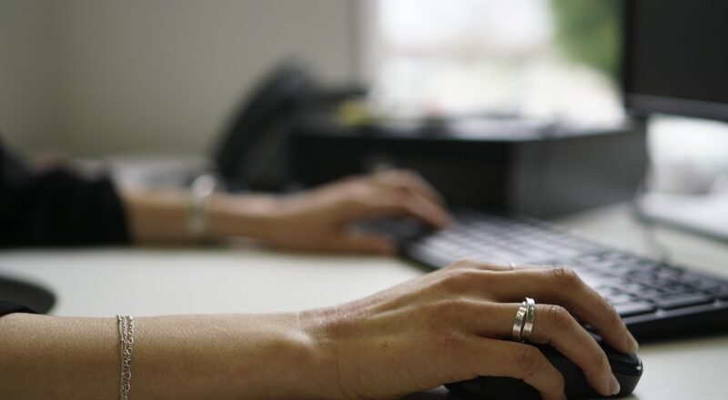 office, keyboard, hand, work, working, typing, hands